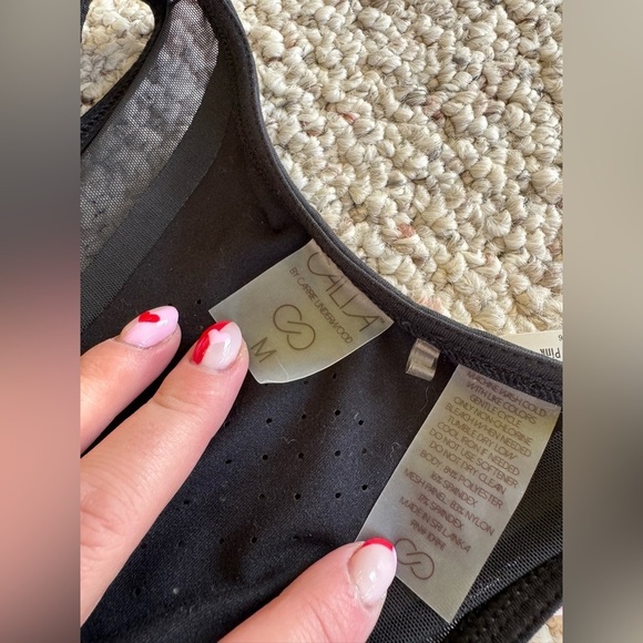 Calia by Carrie Underwood  Cross Back Keyhole Tank Black Size Medium - Picture 2 of 3